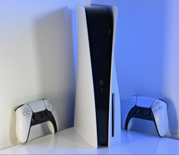 PS5 standard Venu – Image 3